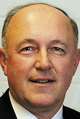 Headshot of Patrick Paradis